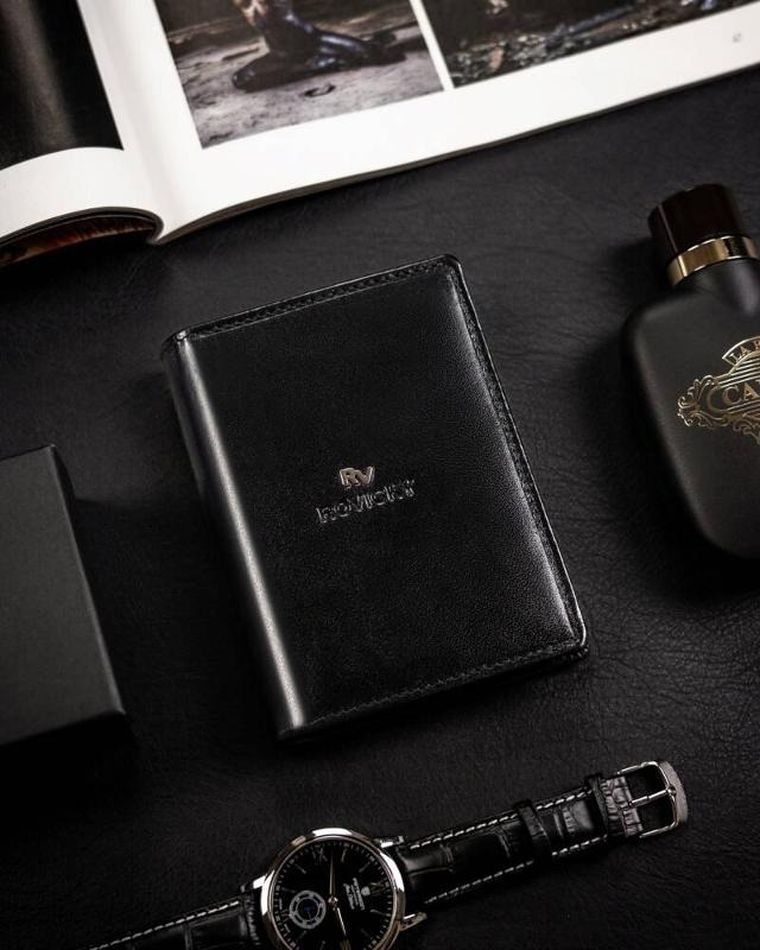 Portfel, czarny, skórzany, Rovicky