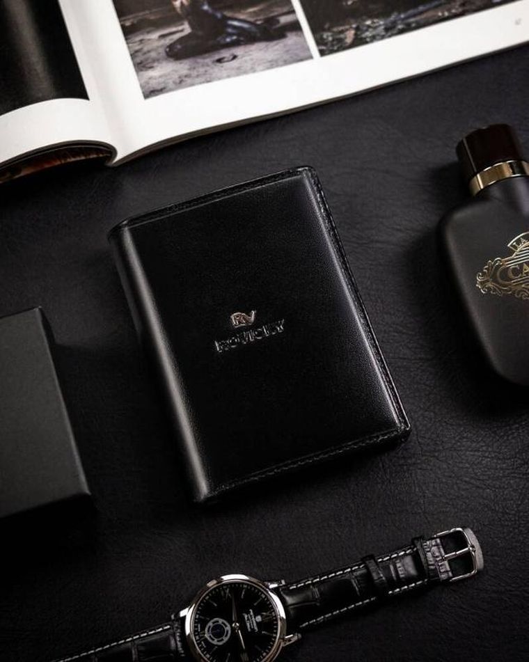 Portfel, czarny, skórzany, Rovicky