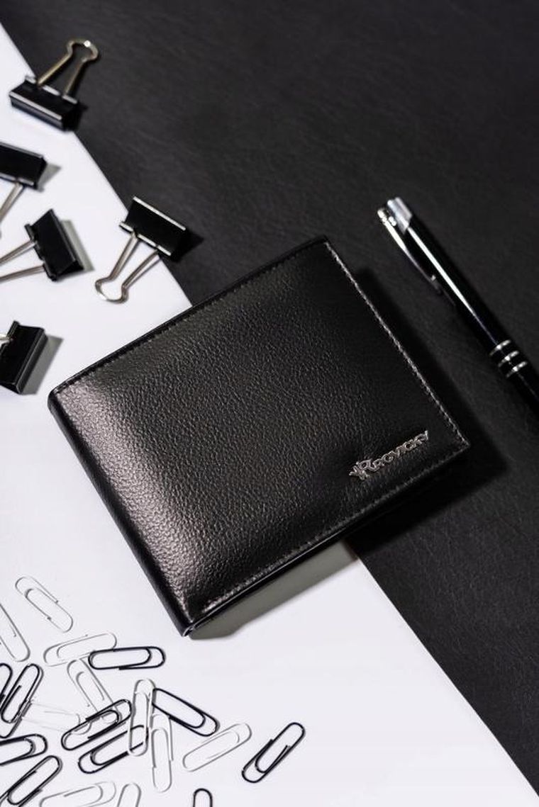Portfel, czarny, skórzany, Rovicky
