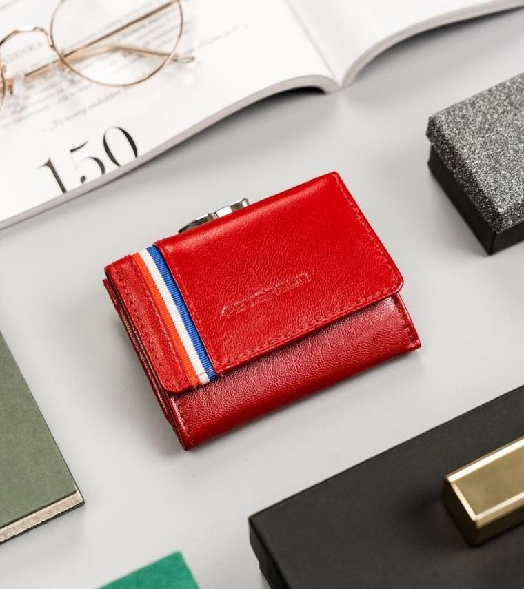 Portfel, czerwony, skórzany, RFID, Peterson