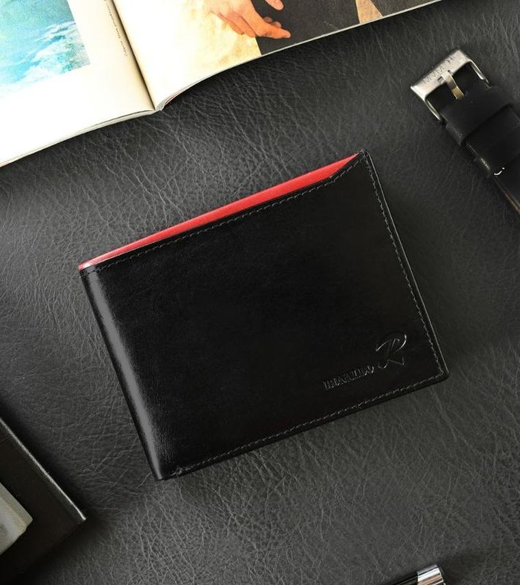 Poziomy portfel męski z bezpieczną sekcją na karty, Ronaldo