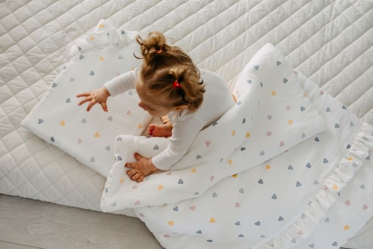 Pulp, Serduszka Kolorowe, poduszka muślinowa, 35-45 cm