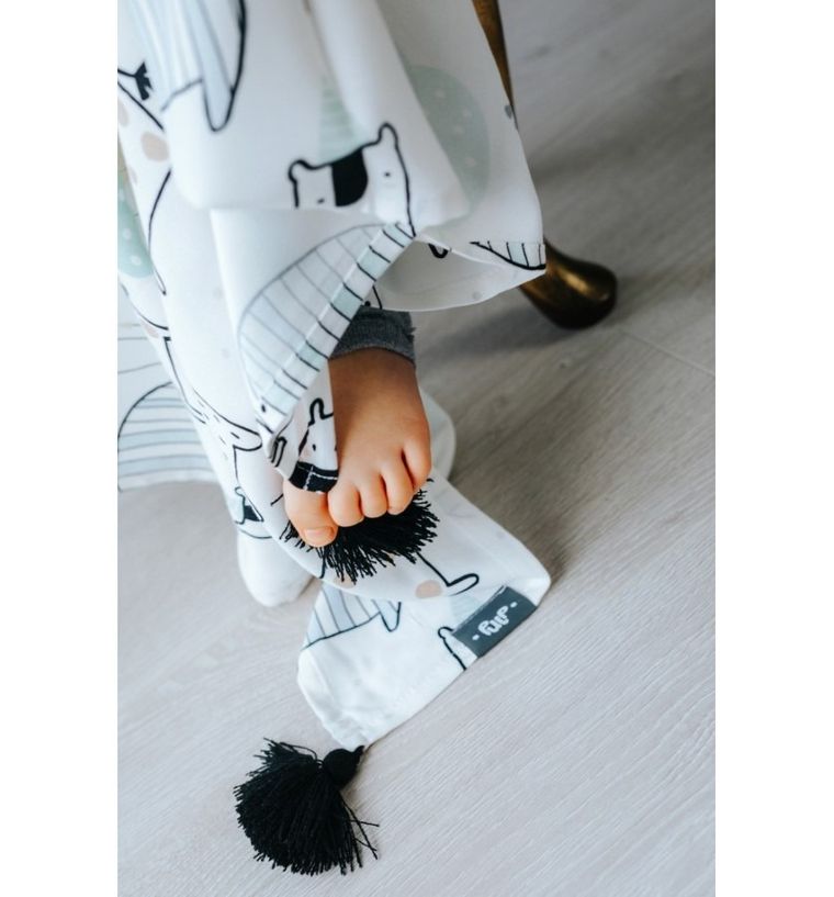 Pulp, Żyrafki, otulacz bawełniany z pomponikami