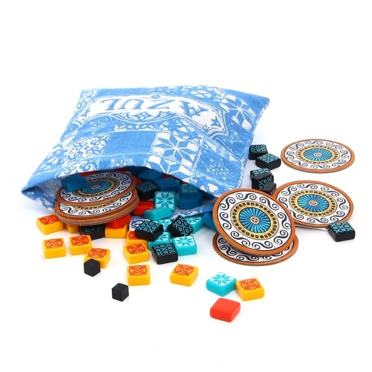 Rebel, Azul, gra familijna