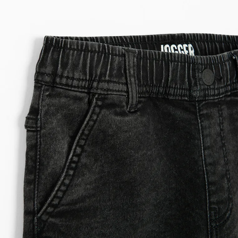 Regulowane jeansy o kroju jogger Cool Club