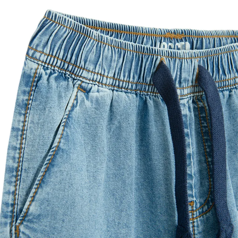 Regulowane jeansy o kroju jogger Cool Club