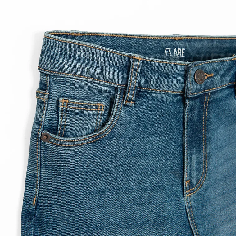 Regulowane spodnie jeansowe flare z przetarciami Cool Club