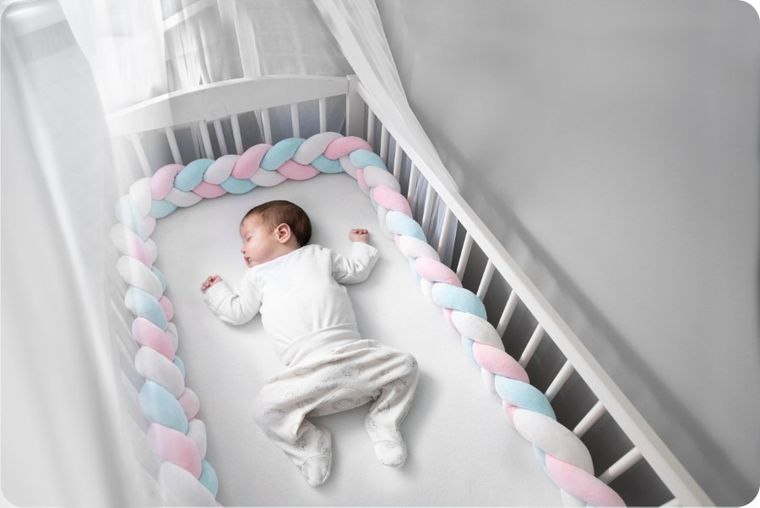 Ricokids, warkocz, ochraniacz do łóżeczka, biało-niebiesko-różowy