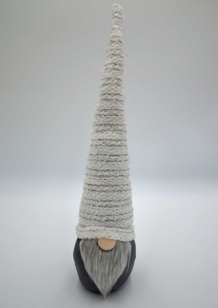 Saska Garden, skrzat z długą białą czapką i święcącym nosem, 10-9-42 cm