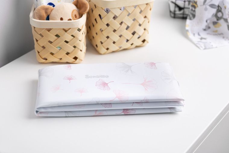 Sensillo, przewijak - mata turystyczna, nadruk botanical, róż