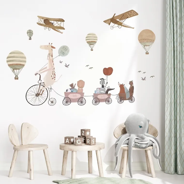 Sipo, naklejki na ścianę do pokoju dziecięcego, Żyrafa i zwierzątka na rowerze