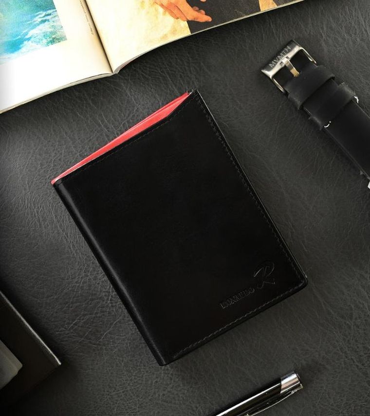 Składany, pionowy portfel męski z połyskującej skóry naturalnej, Ronaldo