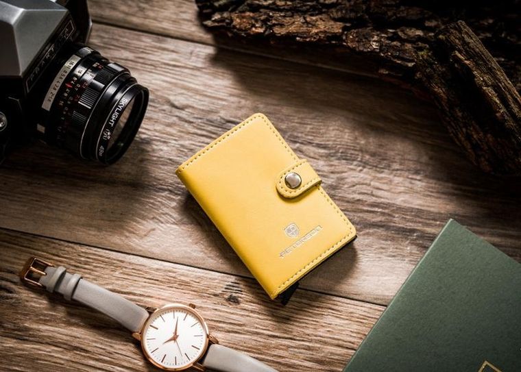 Skórzane etui z podajnikiem na karty i wizytówki, Peterson