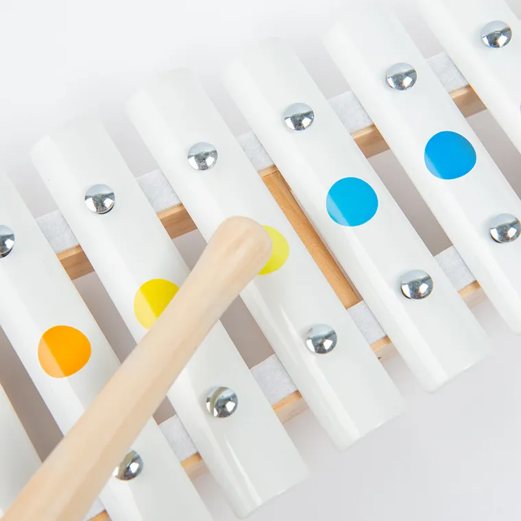 Smiki, Drewniany ksyfolon, instrument muzyczny