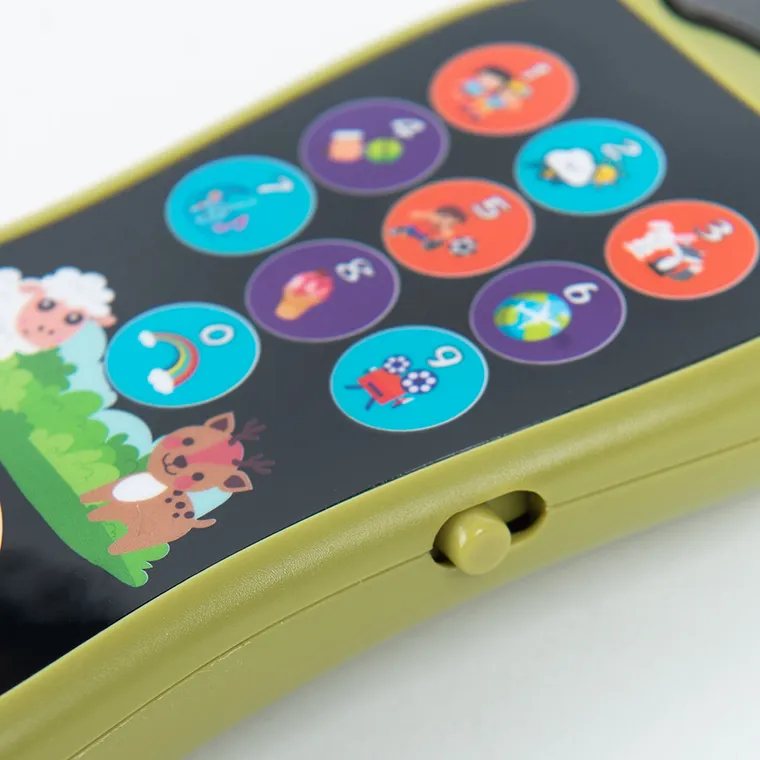 Smiki, Interaktywny pilot, zabawka niemowlęca