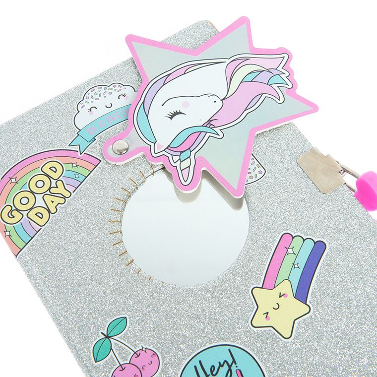 Smiki, Jednorożec, pamiętnik z lusterkiem i długopisem