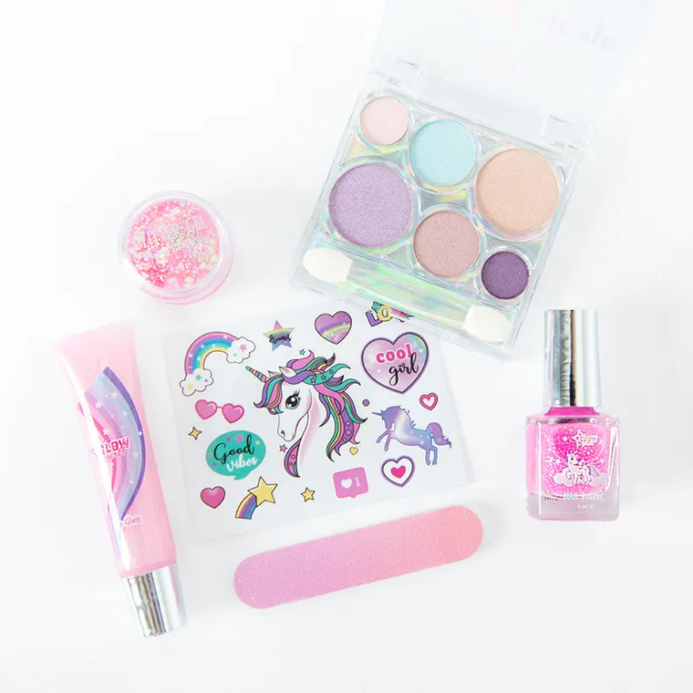 Smiki, Jednorożec, plecak z kosmetykami