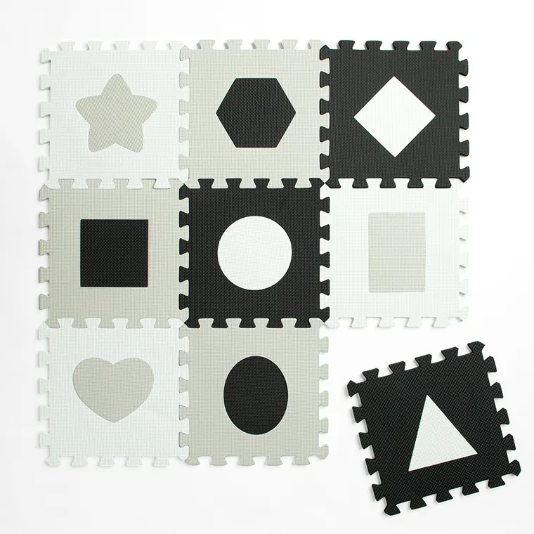 Smiki, kontrastowa mata piankowa, figury, 9 elementów