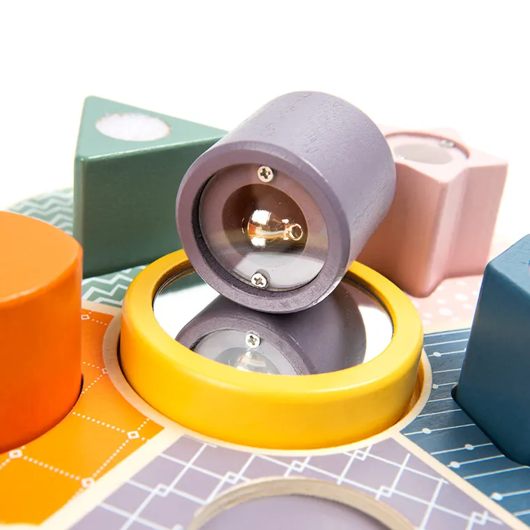 Smiki, Kształty i dźwięki, drewniana układanka