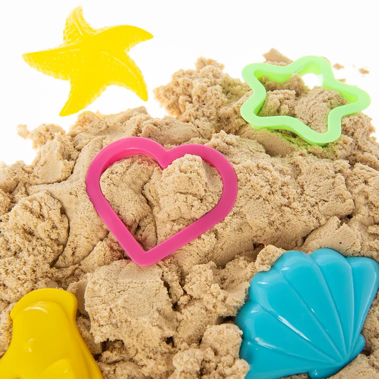 Smiki, Magiczny piasek, masa plastyczna