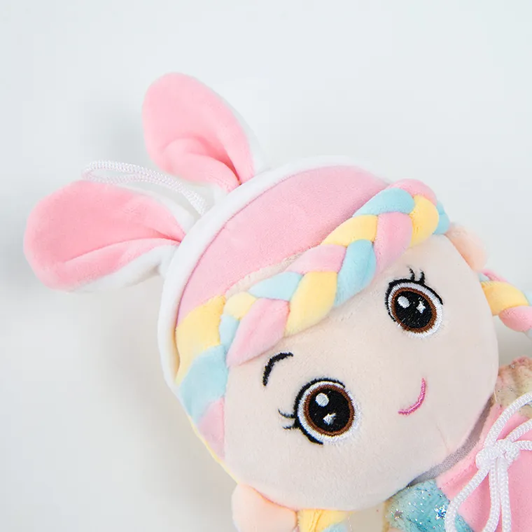 Smiki, szmaciana lalka z króliczymi uszami