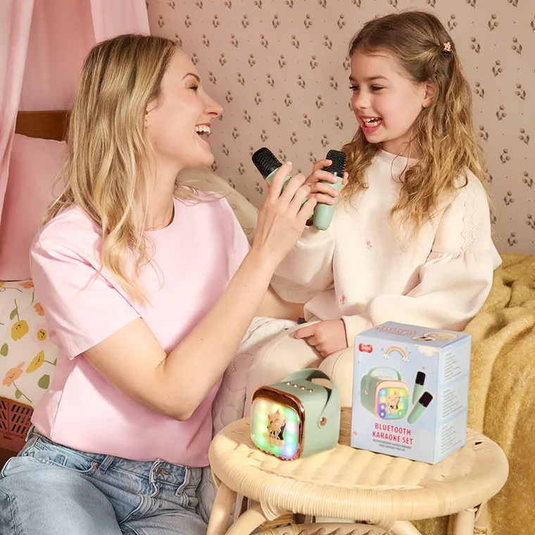 Smiki, Zestaw do karaoke, głośnik bluetooth z mikrofonami, bezprzewodowy