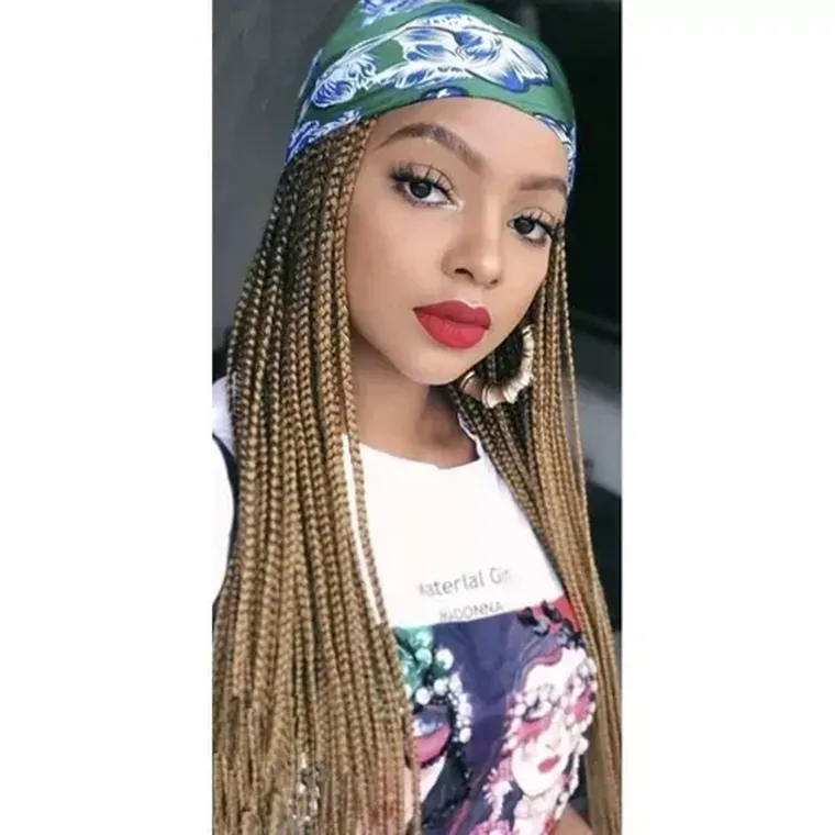 Soulima, włosy syntetyczne, warkoczyki ombre