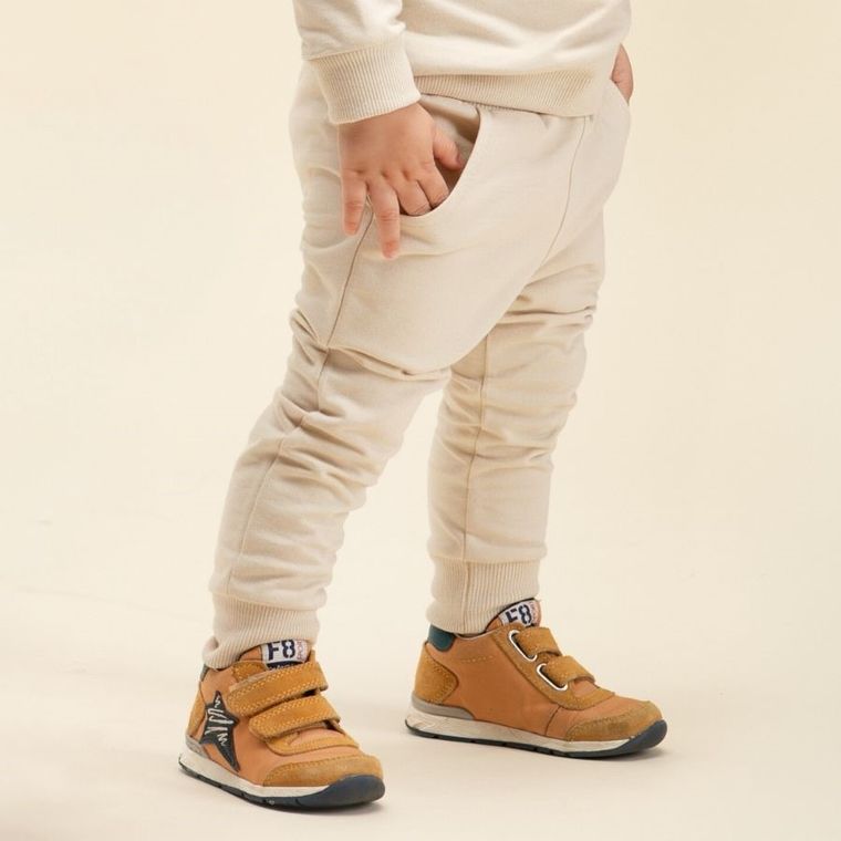 Spodnie dresowe chłopięce, beżowe, Pinokio