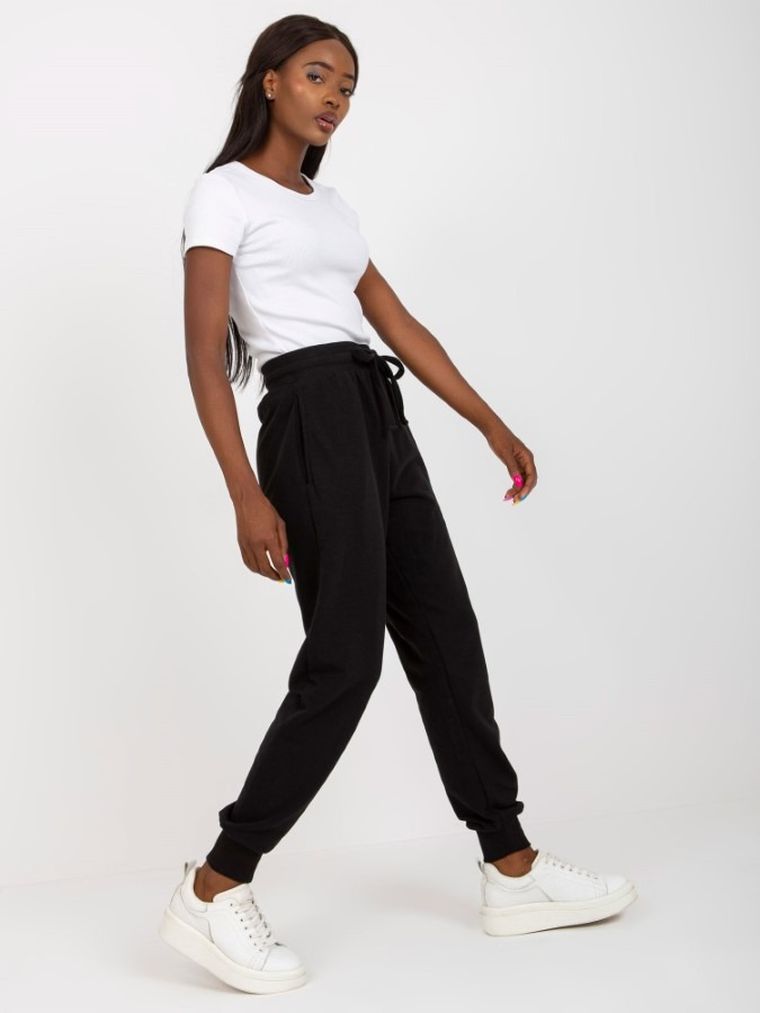 Spodnie dresowe damskie, czarne, Basic Feel Good