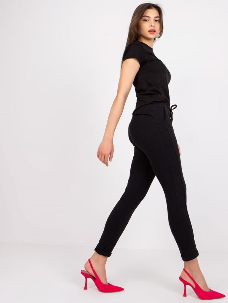 Spodnie dresowe damskie, czarne, Basic Feel Good