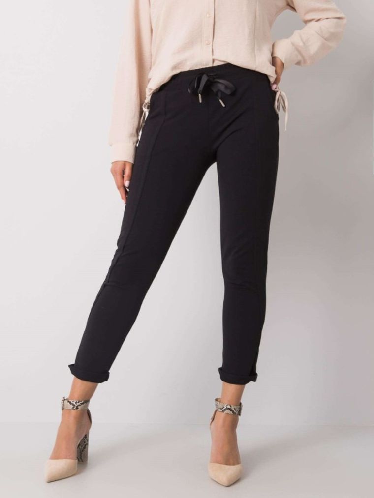 Spodnie dresowe damskie, czarne, Relevance