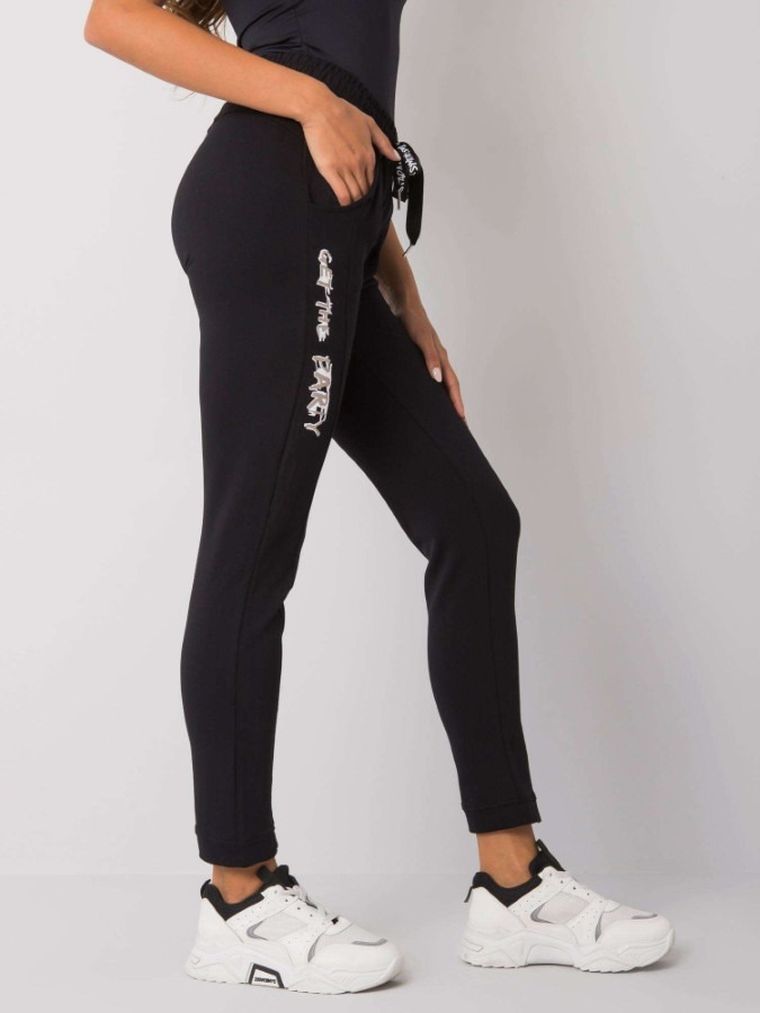 Spodnie dresowe damskie, czarne, Relevance
