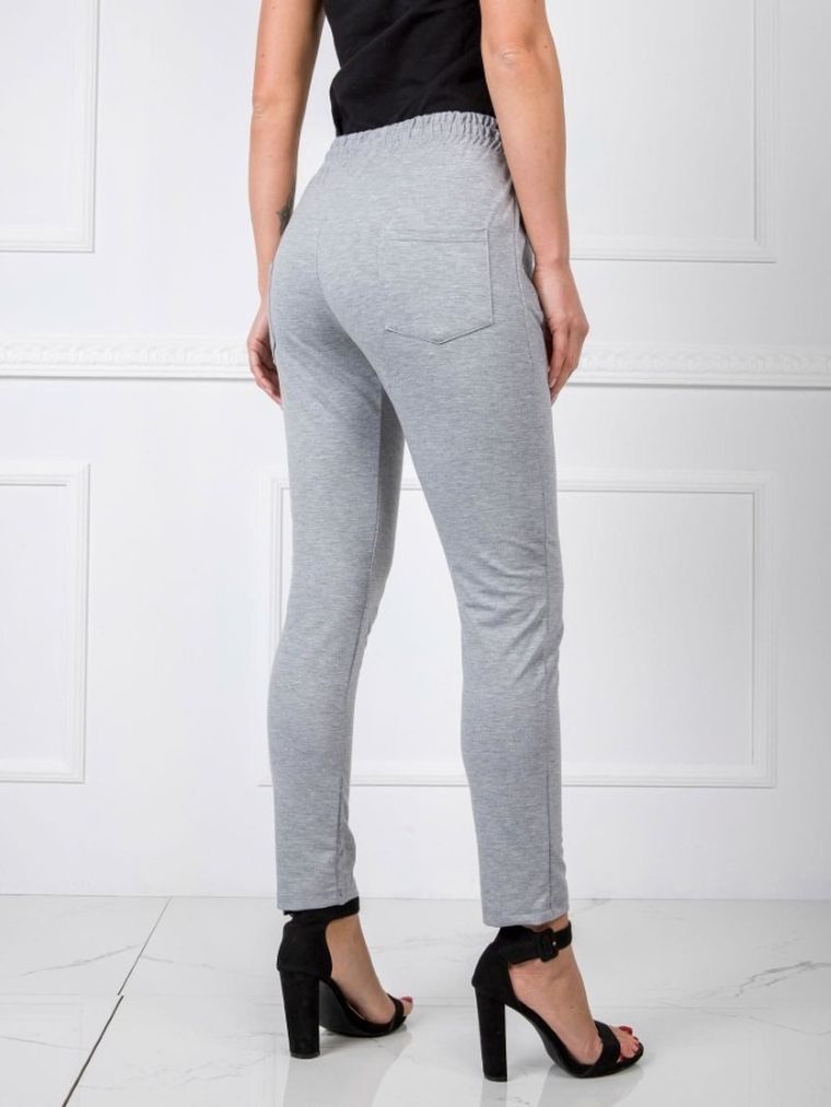 Spodnie dresowe damskie, szare, Basic Feel Good