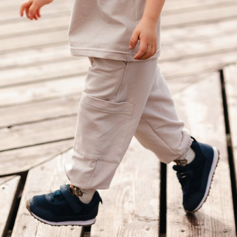 Spodnie dresowe dziecięce, beżowe, Eevi