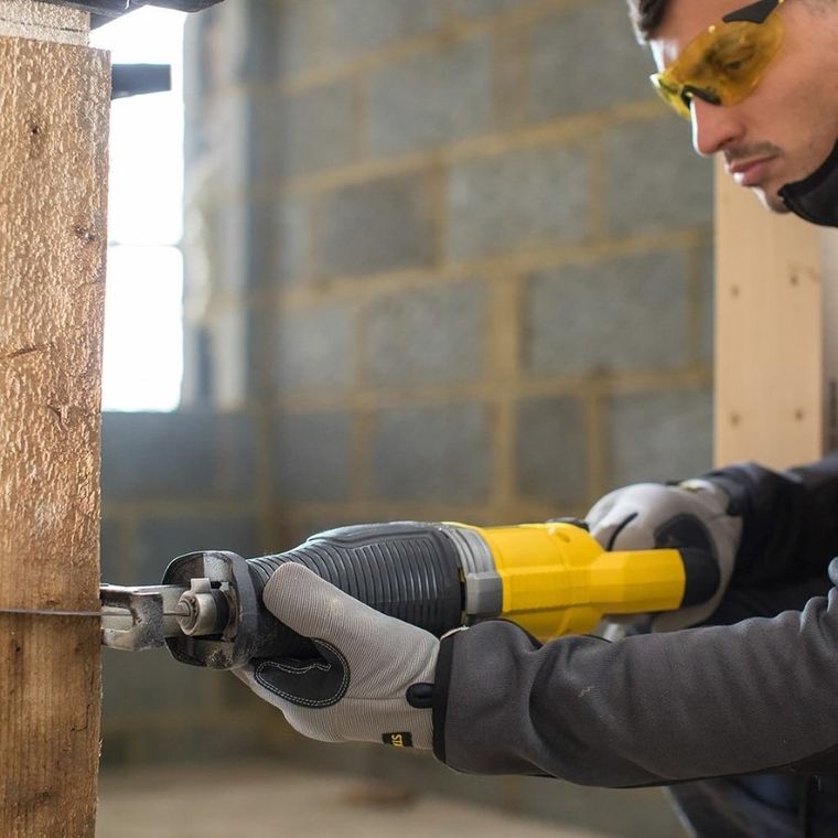 Stanley, piła szablasta, 900W, FME360