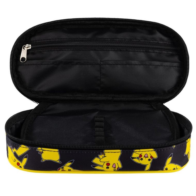 St.Majewski, Pokemon, piórnik owalny