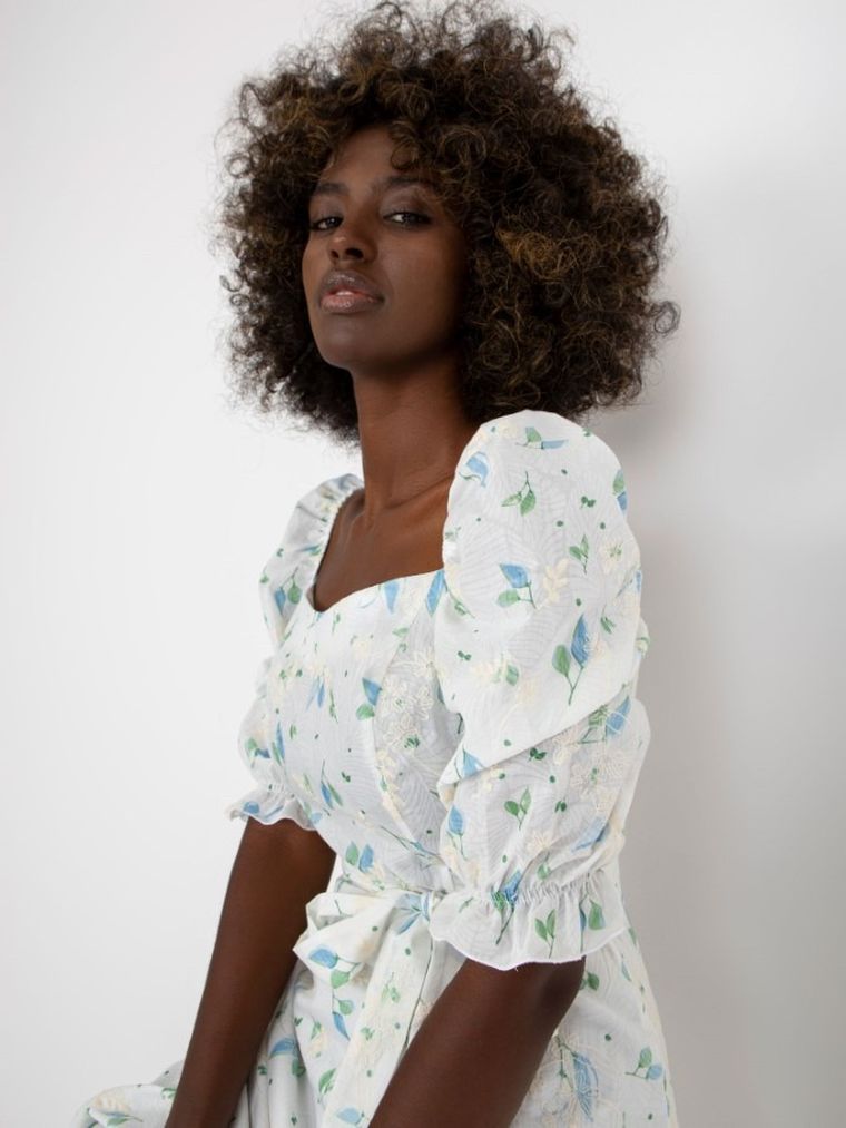 Sukienka damska, biała, Lakerta