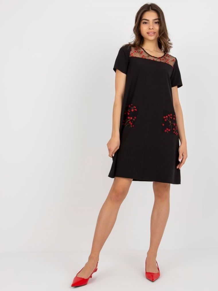 Sukienka damska, czarna, Lakerta