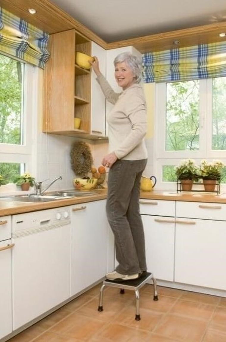 Sundo, antypoślizgowy schodek