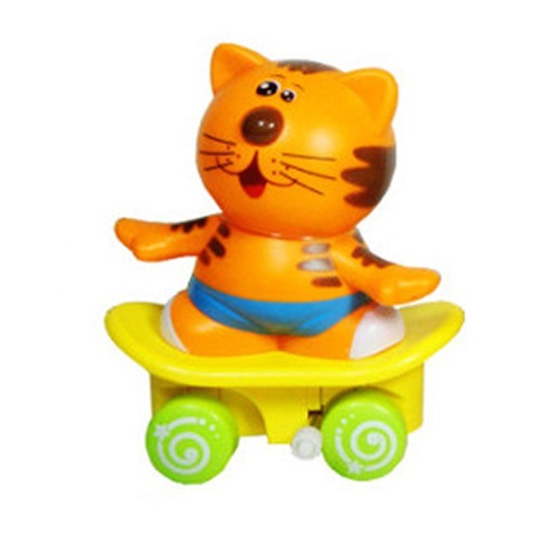 Swede, zwierzątko na deskorolce, figurka, 1 szt.