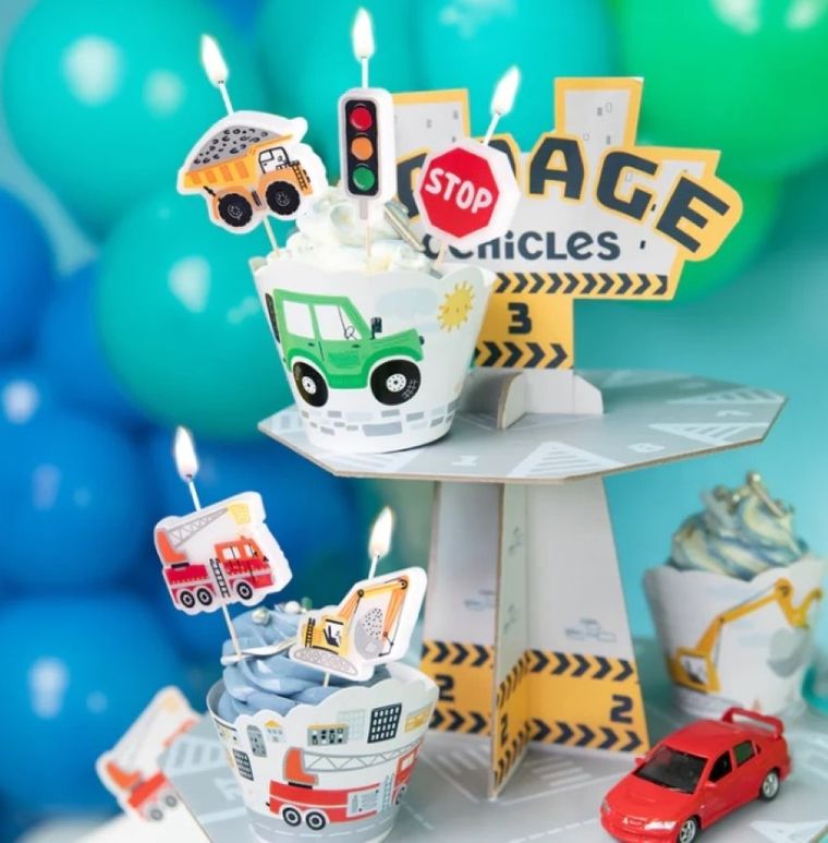 Świeczki urodzinowe, auta, 5 szt.