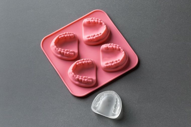 Szczęki, foremka lodowa