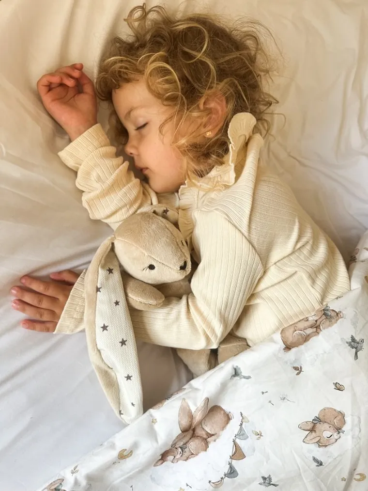 Szumisie, Szumiś Króliczek, maskotka z mechanizmem szumiącym, beżowa, gwiazdki, 17 cm