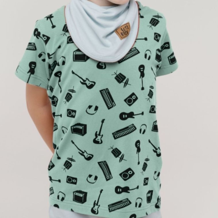 T-shirt chłopięcy, zielony, Pinokio