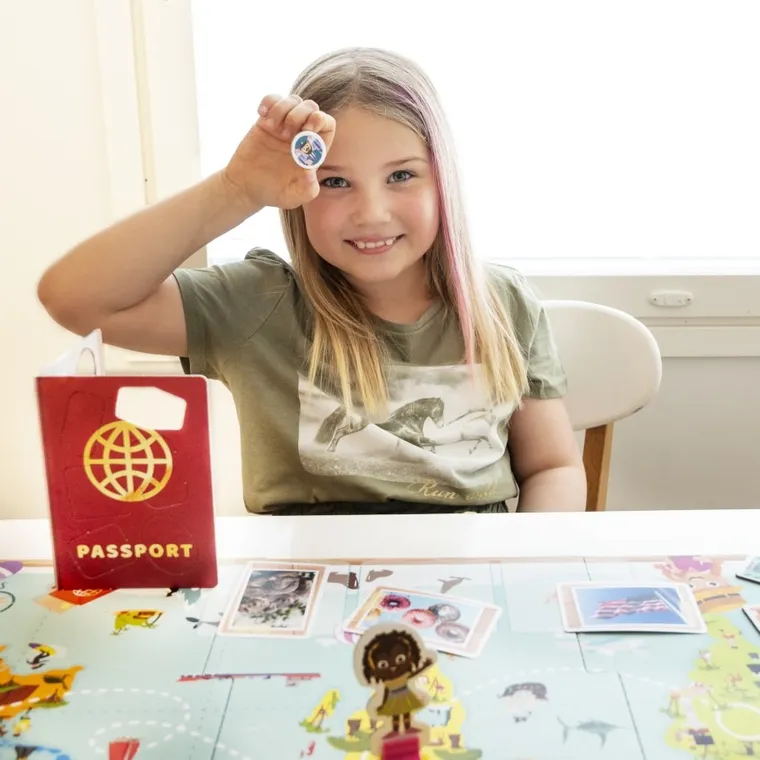 Tactic, Wszystkie dzieci świata, gra edukacyjna