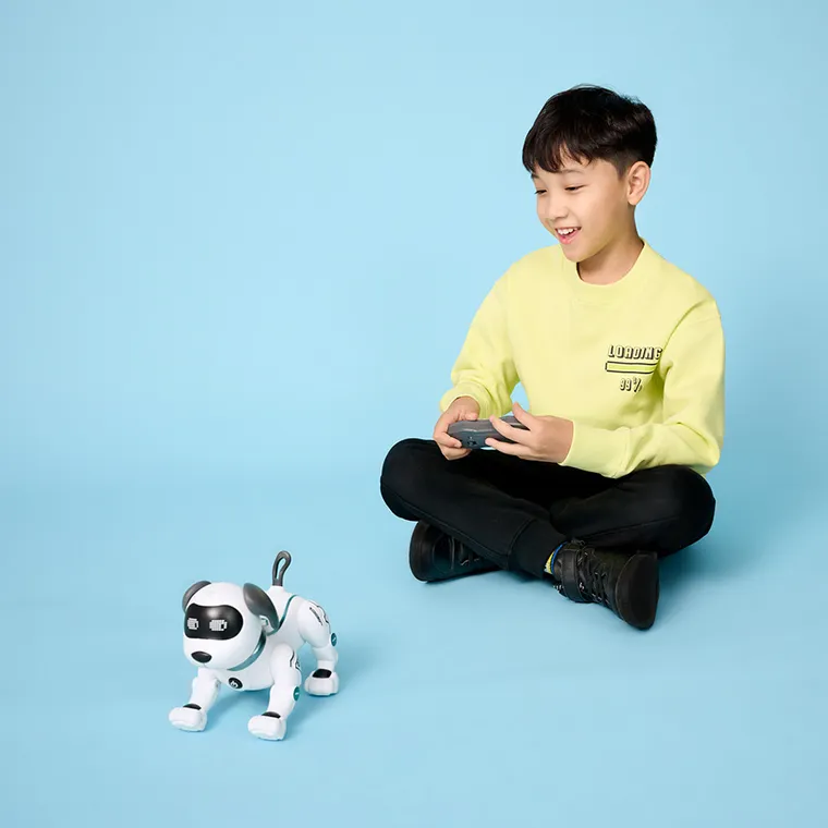 Tech-Bot, Pies, interaktywny robot pies zdalnie sterowany