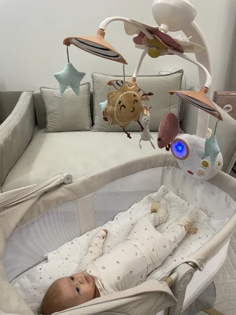 Tiny Love, Kraina Jednorożca, karuzela interaktywna