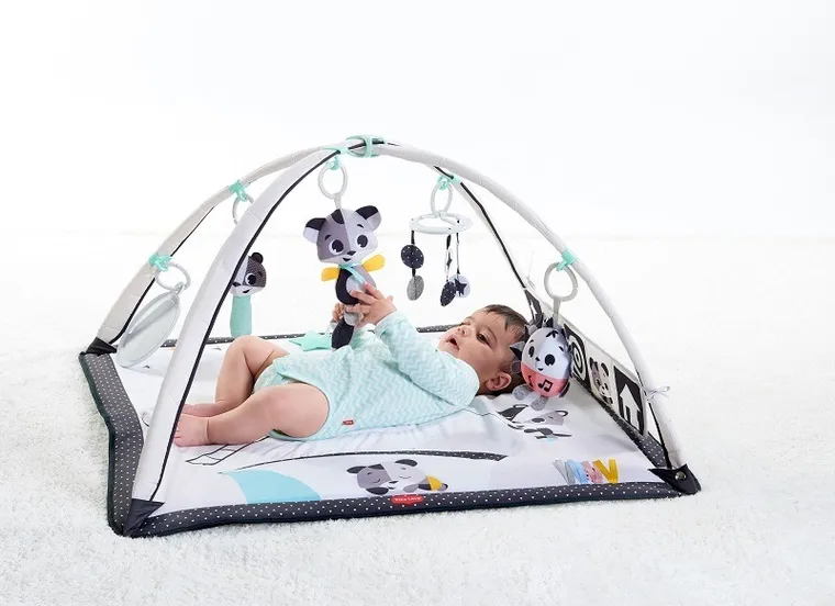 Tiny Love, Magiczna Kraina, mata gimastyczna dla bobasa z pałąkami, czarno-biała