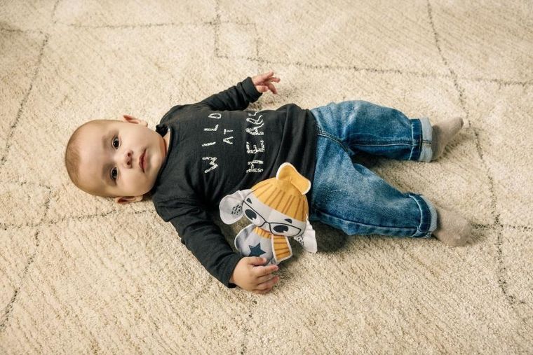 Tiny Love, Rockers, zawieszka z grzechotką, królik