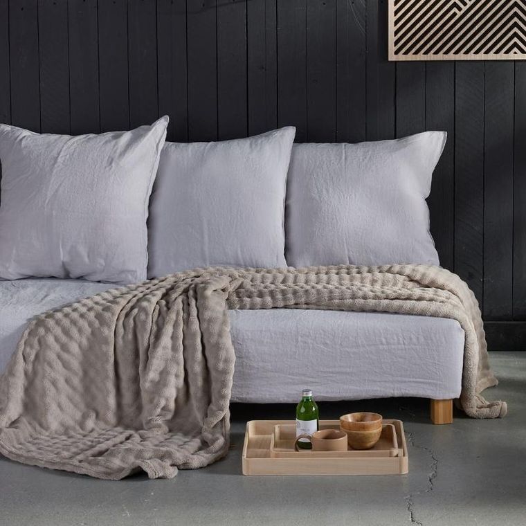 Today, koc z tłoczonym wzorem, 130-180 cm, Doucelin